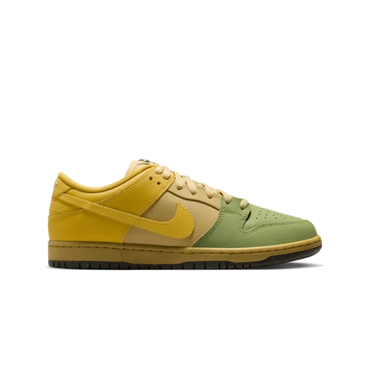 Nike SB - Dunk Low Pro WC - ( Saffron Quartz )