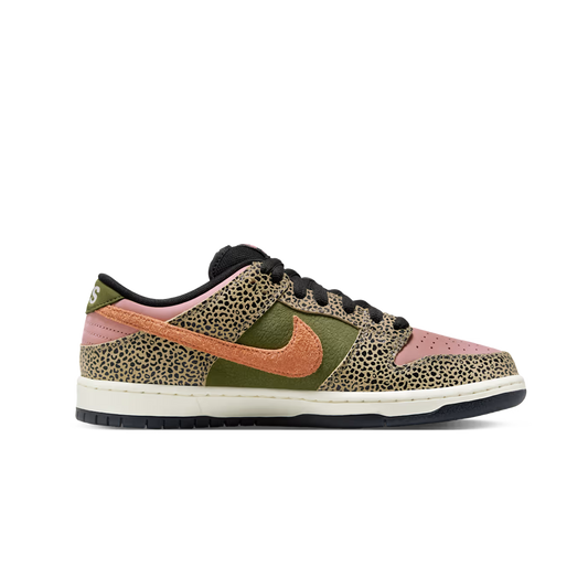 Nike SB - Dunk Low Pro QS - ( Arts-Rec )
