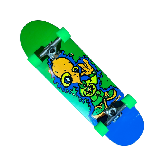 New Deal John Montesi "Alien" Cruiser Complete - 8.875